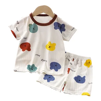 Одежда для маленьких девочек, Летние футболки с короткими рукавами, комплект из топа и штанов, мягкая хлопковая одежда для отдыха с принтом сердца, Корейская повседневная пижама 2023 года выпуска